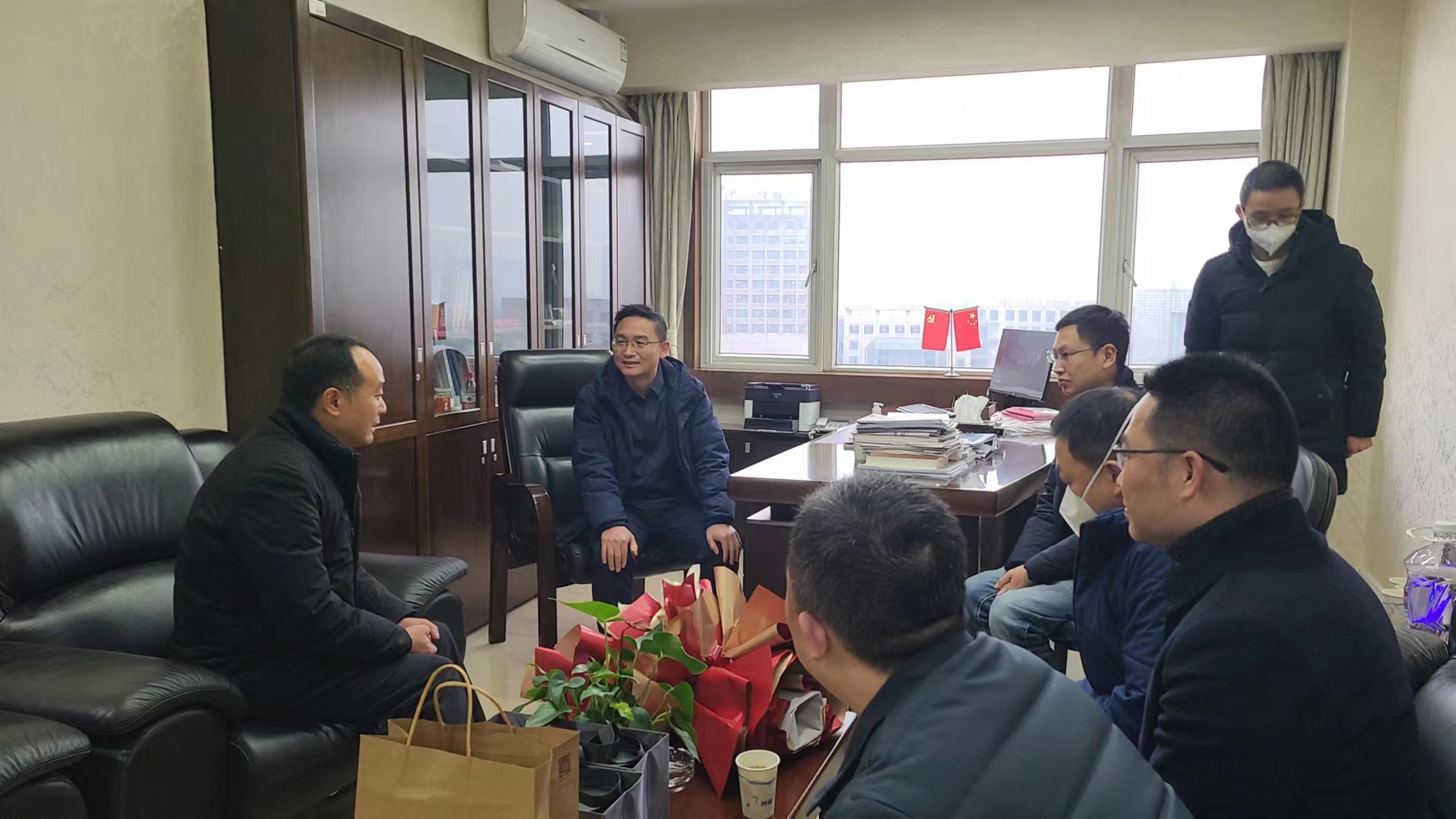 德阳市科协到工程院圣诺公司院士专家工作站开展慰问及交流活动